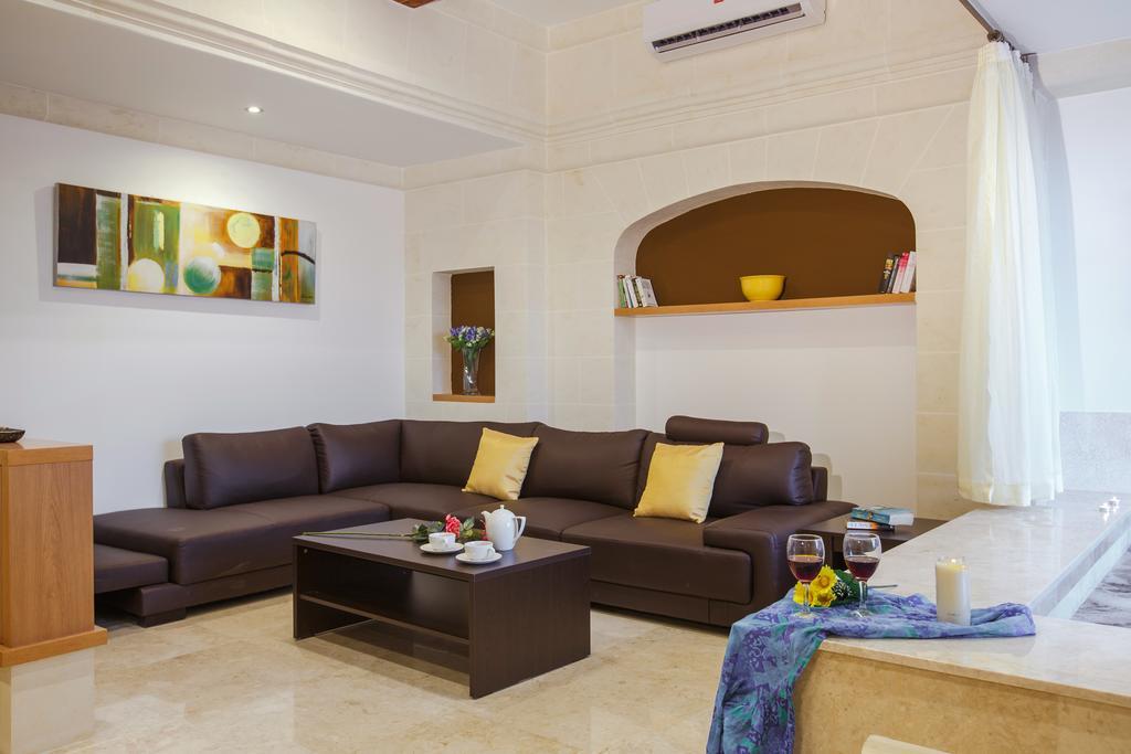 Carini Farmhouses Għarb Екстериор снимка