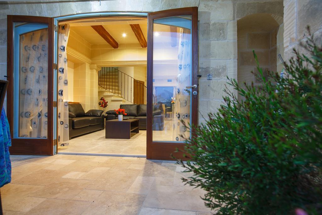 Carini Farmhouses Għarb Екстериор снимка